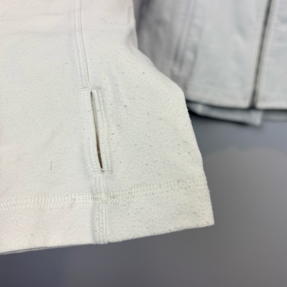Lululemon White Zip Front Jacket | Fitted | Size 8 - Picture 6 of 12